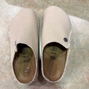 Birkenstock Light Tan Slip-On Clogs